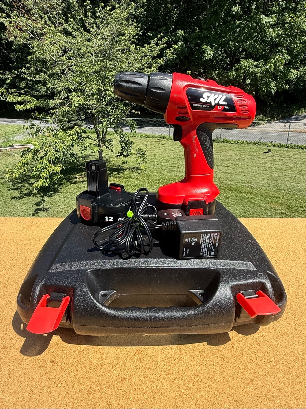 SKIL 2484 12V Cordless Drill Kit (S-B Power Tool Co / Bosch) - TESTED & WORKING